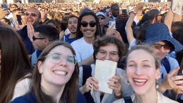 Sofía, a la derecha de la foto.