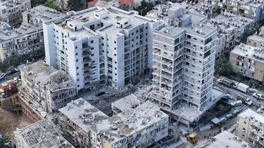 Irán lanzó un nuevo ataque con misiles contra Israel y Trump no descartó una intervención de EEUU en el conflicto