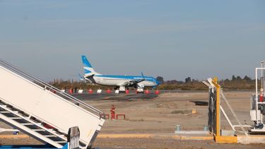 La nueva pista del aeropuerto de San Juan recibió su primer vuelo