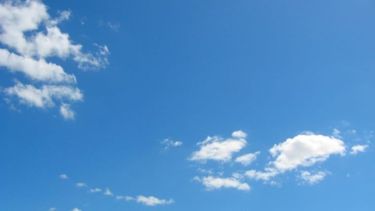 Un domingo con máxima de 33º y algunas nubes