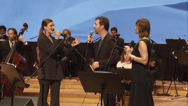 Una sanjuanina brilló en el CCK junto a Kevin Johansen e Hilda Lizarazu