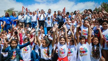 El gobernador Sergio Uñac visitó 25 de Mayo y dejó inauguradas a nivel provincial la temporada 2023 de las Colonias de Verano