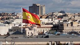 Un nueva ley acerca a los argentinos descendientes de españoles a la obtención de la ciudadanía