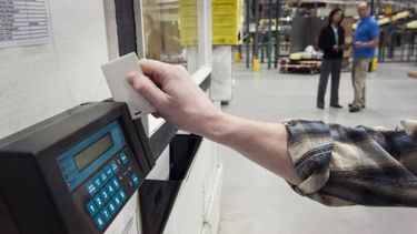 Los sanjuaninos, ¿a favor o en contra del modelo chileno que reduce la jornada laboral?