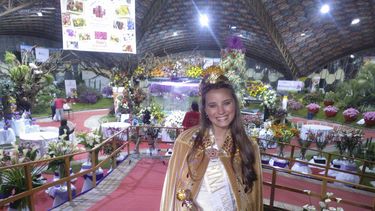 María Emilia, representante de San Juan, en la Fiesta de la Flor