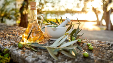Aceite de oliva y los múltiples beneficios que la convierten en una gran aliada para la salud