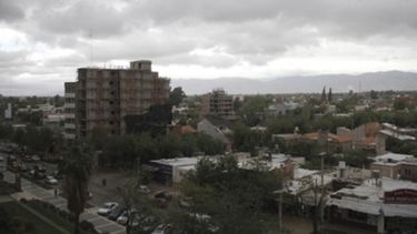 Agarrá bien el mantel: emiten alerta por vientos y lluvia