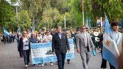 San Juan recordó a sus héroes de Malvinas con un emotivo acto en Plaza España San Juan recordó a sus héroes de Malvinas con un emotivo acto en Plaza España