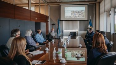 Catastro presentó su renovada web en el día del agrimensor