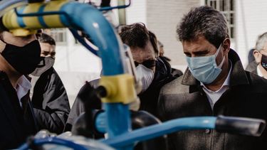 Dos escuelas de 25 de Mayo recibieron $2,6 millones para tecnología