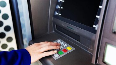 Maestro sanjuanino, este jueves Educación acreditó el Incentivo Docente