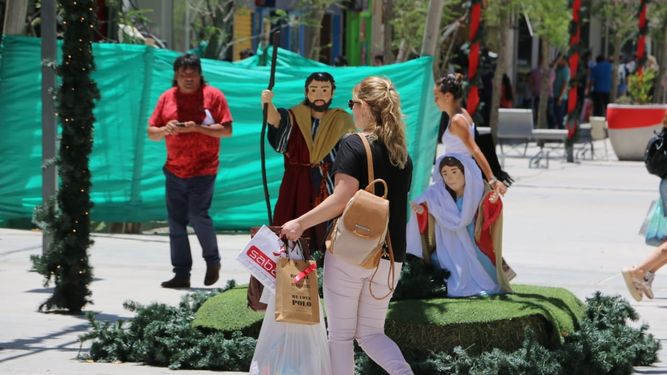 Compras a full antes de la llegada de Papá Noel