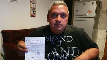 La historia del albañil sanjuanino que hizo un CV a mano porque no tenía plata para fotocopias