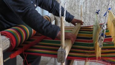 El mercado artesanal se prepara para nuevos talleres para interesados en diferentes áreas.