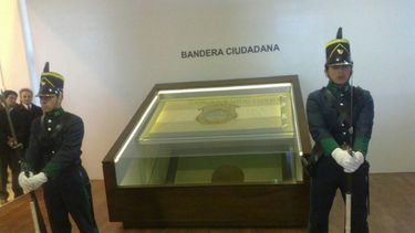 Acto histórico: La Bandera Ciudadana ya descansa en San Juan