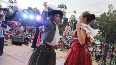 Las Tardecitas de Rivadavia brillan con luz propia en el Jardín de los Poetas