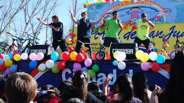 Santa Lucía: Los chicos festejaron en La Granja