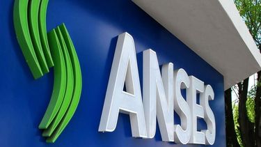 A siete docentes jachalleros les salió la jubilación pero hace tres meses que no cobran