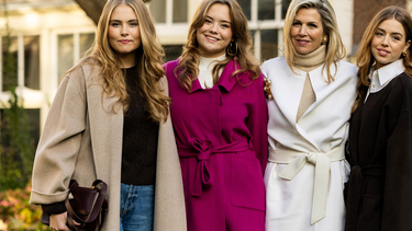 detuvieron a un sujeto que planeaba atentar contra dos de las hijas de la reina maxima zorreguieta detuvieron a un sujeto que planeaba atentar contra dos de las hijas de la reina maxima zorreguieta