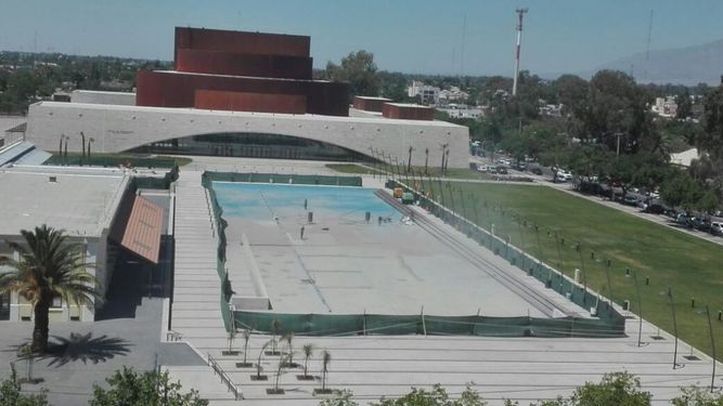 Completan la segunda etapa del Bicentenario: fuente y anfiteatro