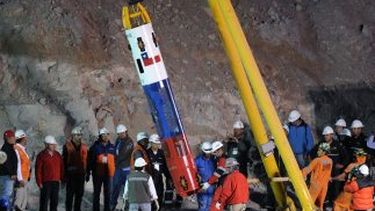 La cápsula que salvó a los mineros estará en la Feria Andina Minera