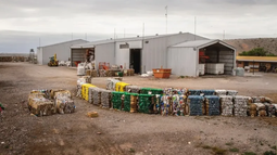 Ambiente firmó un acuerdo con una empresa para canjear elementos reciclables por maquinaria para el Parque de Tecnologías Ambientales.