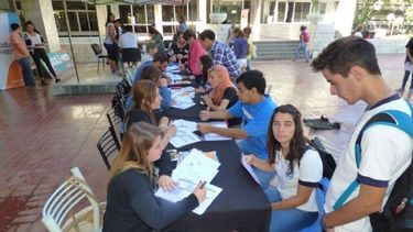 San Martín: hoy, inscripciones para becas de transporte