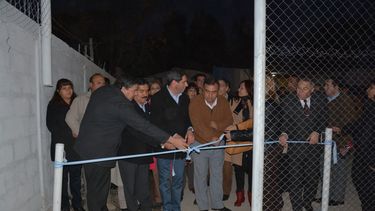 Inauguraron dos playones y pavimentación y dieron más de cien mil pesos en subsidios