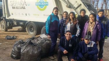 Una gran fiesta para anunciar a los ganadores de Egresados Solidarios