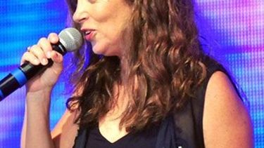 Sandra Mihanovich cantará en la previa del Día de la Patria