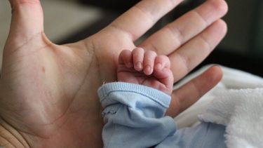 Policías héroes: resucitaron a un bebé prematuro en El Encón