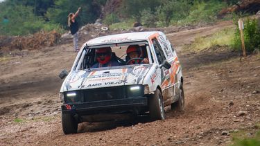 safari tras las sierras: jornada durisima, casi 70 abandonos y mas de 100 maquinas siguen en carrera safari tras las sierras: jornada durisima, casi 70 abandonos y mas de 100 maquinas siguen en carrera