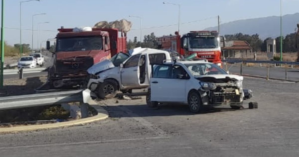 Grave Accidente En Ruta Murieron Personas Y Tres Est N En Grave