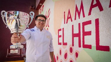 El sanjuanino Gerardo Pozo trajo al país una de las copas del certamen de helados más importante del mundo.