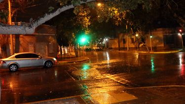 Llega el Sur: viene viento, baja la temperatura y hubo lluvia