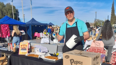 Diego Villala, el guardián de una receta que lleva 30 años siendo un secreto y se quedó con el premio mayor en el Festival Provincial del Churro