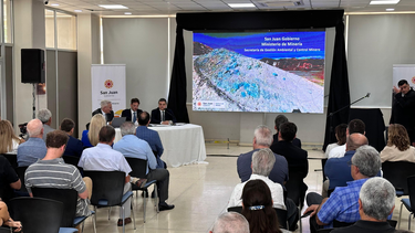 San Juan presentó un decreto clave para las empresas mineras: permitirá conseguir más rápido la Declaración de Impacto Ambiental