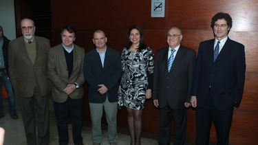 El Ministro Saavedra llevó la política minera provincial a Chile