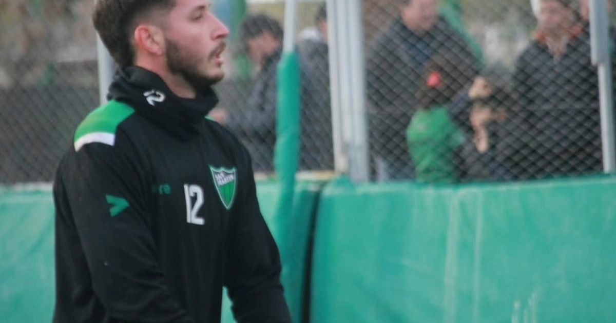 Así ataja Matías el joven que hará su estreno con la camiseta