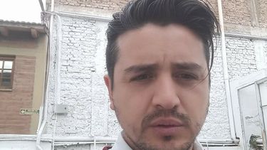 Conmoción en las redes por el accidente del mozo famoso de Tribunales