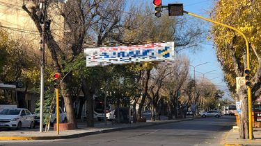 El anibersario se celebró en San Juan: la cargada callejera de los hinchas de Boca a River