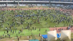 En videos, así fue la descontrolada visita de Messi a un estadio de India