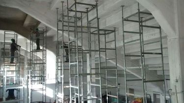 Trabajos de refuerzo en la tribuna este del Estadio Abierto