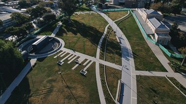 El nuevo Parque Belgrano es una continuación del eje verde que rodea al Parque de Mayo.&nbsp;