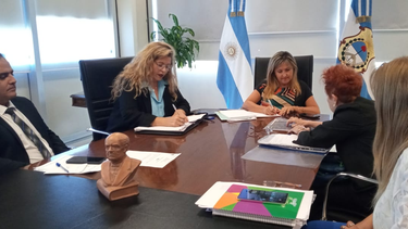 Educación busca crear carreras de Nivel Superior en la localidad Divisadero, de Sarmiento.