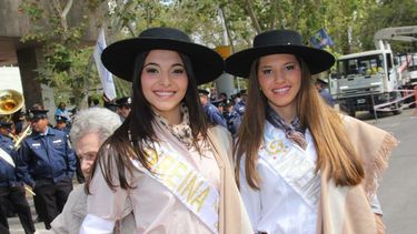 La reina y virreina del Sol vivieron desde adentro su primera cabalgata