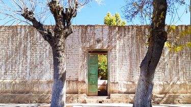 Filman en Iglesia una serie de Martina Chapanay e invitan a los vecinos que quieran aparecer de extras