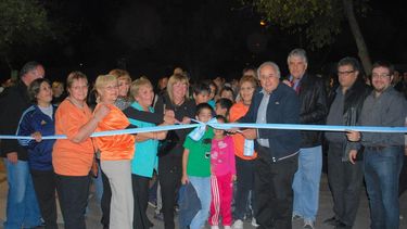 La Villa del Pino cuenta con nuevo alumbrado y pavimentación