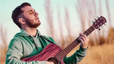 El sanjuanino que le pidió a Calamaro hacer una canción juntos y le dijo que sí