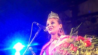 Gisel Varela es la nueva reina de la Fiesta de la Semilla y la Manzana